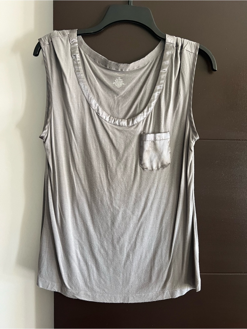 Jennifer Lopez Satin-Trim Scoop Neck Tank in Light Gray